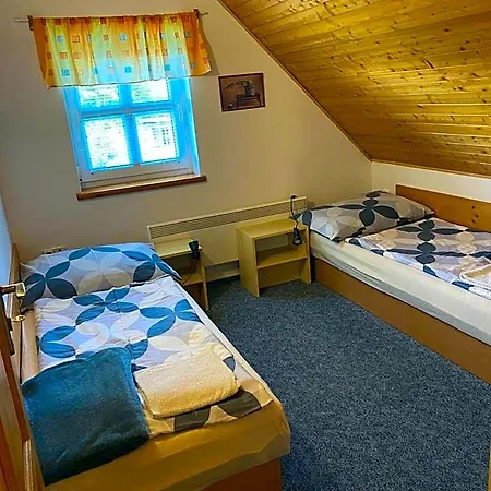 U Lesa Výprachtice